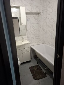 Сдам 1 квартиру Небесной сотни Метро