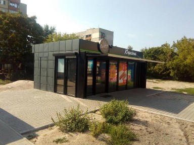 Оренда торгового приміщення 28,7 м², в Осіпенківському р-ні