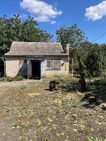 Подам дом с большим участком за городом