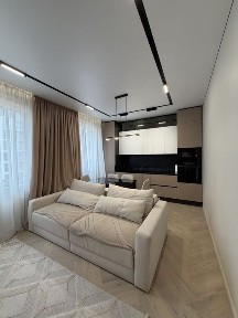 Продаж 1,5-кімн. 49 м² з терасою | ЖК Баварія | Дизайнерський ремонт | Закритий двір |