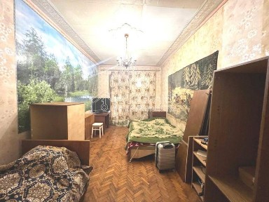 Продам 3 комн Сумська Научная Культури Центр