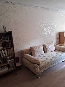D1H Продам 2-кімнатну квартиру на вулиці Валентинівська