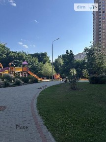 просп. Академіка Глушкова 6 • ID 34737694