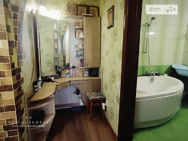 Продаж 2к квартири 58 кв. м на вул. Олевська 5 • ID 34737418