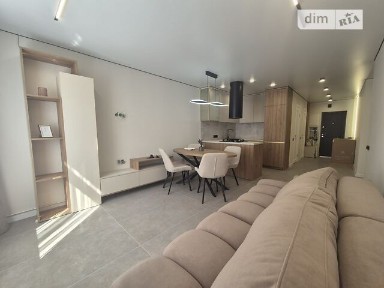 Продаж 2к квартири 72 кв. м на вул. Смакули 7 • ID 34737478