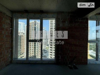 Продаж 3к квартири 86 кв. м на шосе Залізничне • ID 34736905