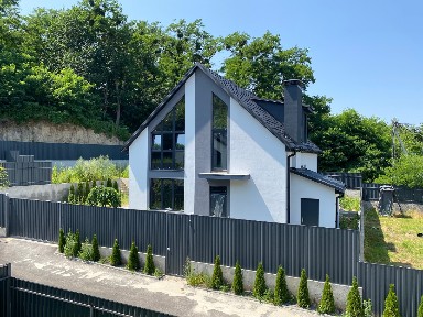 Продаж будинку 168 м², Шкільний
