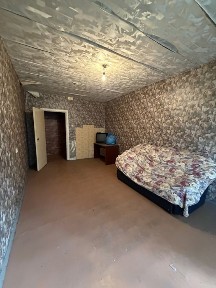 Продаж 1 кімнатної квартири вул. Січеславська КРЕС