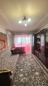 Київ, Дарницький, Павла Чубинського 8