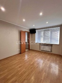 Оренда офісу (49 м2), метро Звіринецька, Печерський район
