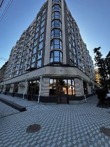 Оренда фасадного приміщення площею 150 кв. м. Ірпінь