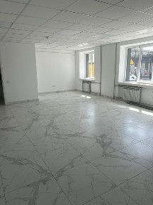 Здається в оренду комерційне приміщення вільного призначення