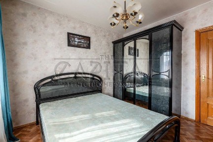 терміновий продаж 3 кім. квартири, супер ціна