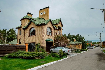 Продається будинок 310 кв. м