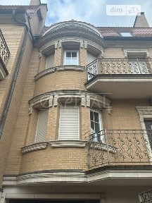 Продаж 5 поверхового будинку з мансардою і ділянкою на 2 сотки, 460 кв. м, 8 кімнат, на пров. Садово-Ботанічний • ID 34740892