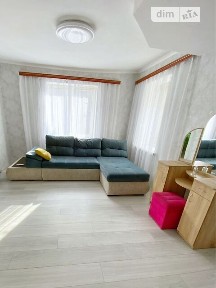 Продаж 1 поверхового будинку з ремонтом 65 кв. м, 2 кімнати • ID 34739682