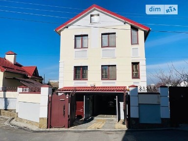 Продаж 3 поверхового будинку з гаражем і ділянкою на 7 соток, 231.7 кв. м, 5 кімнат, на вул. Кишинівська 20 • ID 34738689