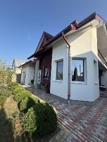 Продаж будинку з Газом с. Минай ближній з гостьовим або 2-им будинком з ремонтом і комунікаціями