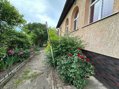 Продаж приватного будинку смт. Чемерівці
