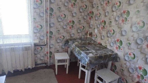 Продам 1 к/к на Металлургов 6 (Корабельный район)