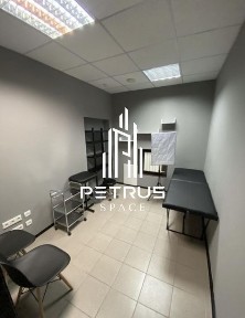 Продаж комерційного приміщення вул. Нагірна 8/32 Шевченківський район