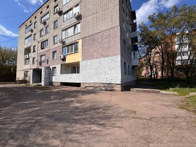 Продаж нкжитлового приміщення (колишній хостел) у Прилуках