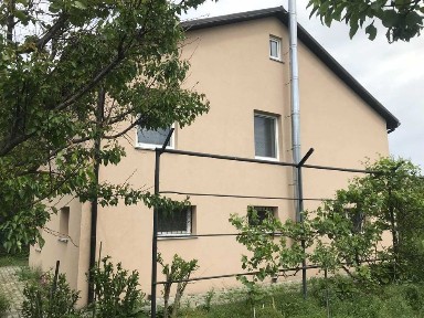 Продается дом 94 кв. м. в с. Зазимье на берегу Десны (15 км от Киева)