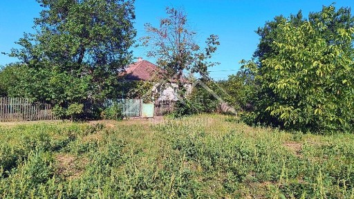 ПРОДАМ будинок по Паровозній 10 сот