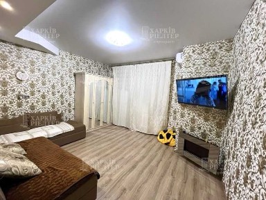FO S4 Продам отличную 2 комнатную квартиру с супер ремонтом и мебелью в ЖК 