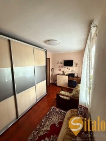 Продаж 3-х кімн. квартири вул. Нижньодніпровська район 6-ой Міськлікарні (019)