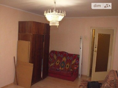 Продаж 2к квартири 40 кв. м на вул. Бахмацька 20 • ID 34742695