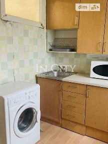 Продаж 2к квартири 48 кв. м на вул. Коновальця Євгена • ID 34742595