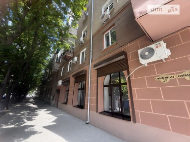 Продаж 3к квартири 86.8 кв. м на вул. Спиридонівська • ID 34740959