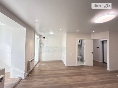 Продаж 1к квартири 32 кв. м на вул. Кулика і Гудачека • ID 34737168