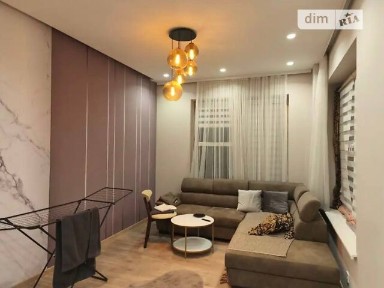 Продаж 3к квартири 85.8 кв. м на просп. Яворницького Дмитра 72 • ID 34739201