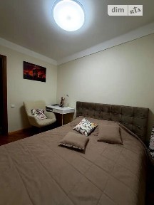Продаж 3к квартири 50 кв. м на вул. Михайла Донця 3 • ID 34738449