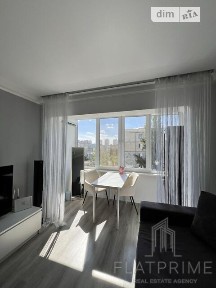 Продаж 1к квартири 34 кв. м на вул. Березняківська 12 • ID 34738645