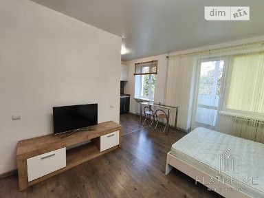 Продаж 1к квартири 32 кв. м на вул. Тополева 3 • ID 34738329