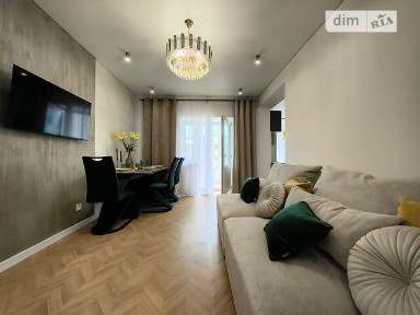 Продаж 3к квартири 77.6 кв. м на вул. Андрія Шептицького 10 • ID 34738170