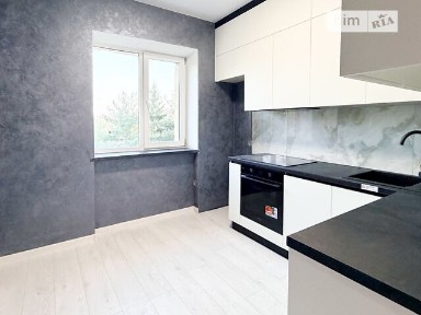 Продаж 1к квартири 33 кв. м на вул. Михайла Грушевського • ID 34738212