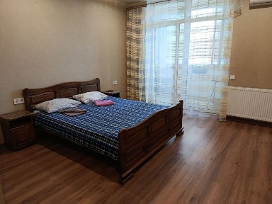 Здається квартира довгостроково