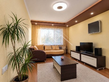 Продаж 2-кімнатної квартири 53 м², Петра Дорошенко вул.