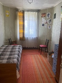 Двушка сталинка на Севгоке.