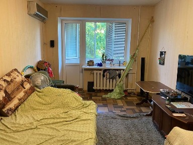 Однокімнатна на Черняховського.
