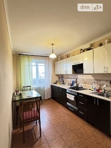 Здам в оренду кімнату на вул. Київська 12 довгостроково • ID 34743457