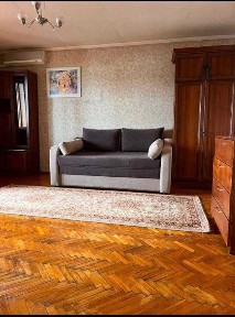 Оренда квартири вул. Набережно-Хрещатицька 11, 35кв. м., Поділ.
