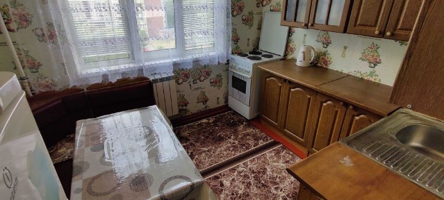Вільна квартира Заболотного/Теремки метро ринок