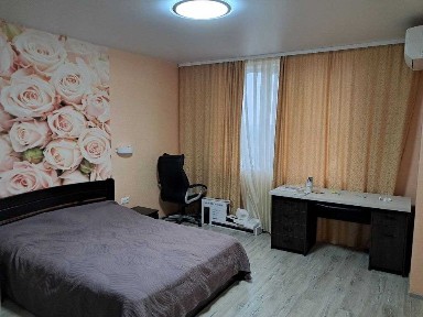 Продам двосторонню, 2-х кімнатну, видову квартиру, Бровари, Лісовий квартал.