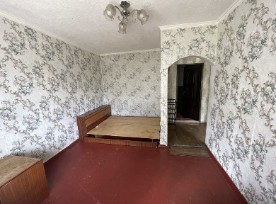 Продаж 1 кімнатної квартири (масиів Леваневсього)