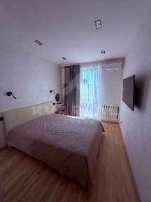 Продам двокімнатну квартиру з ремонтом. Без комісії.